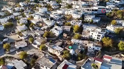 Uzaktan görünce Bodrum sanabilirsiniz ama burası Bodrum değil!