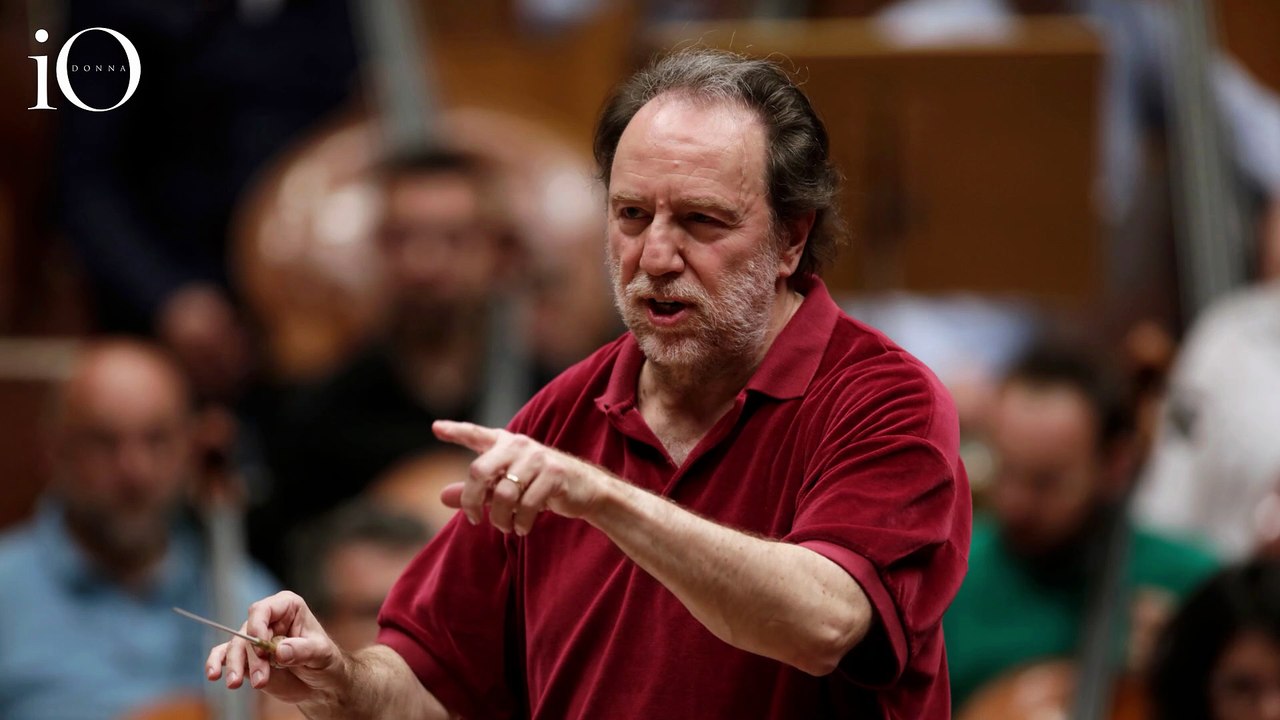 Malore per il direttore Riccardo Chailly, interrotta l’opera alla Scala. Come sta il Maestro?