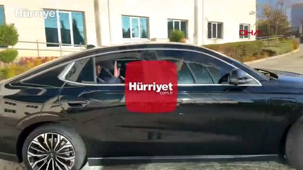 BaşlıksızBakan Kacır, yeni Togg T10F ile Meclis'e geldi