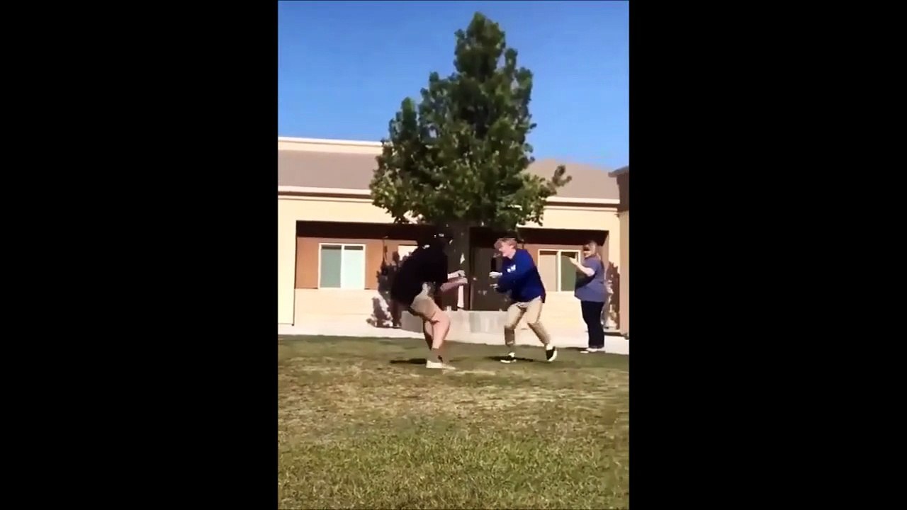 Ce jeu est juste incroyable... ne pas toucher le tonneau