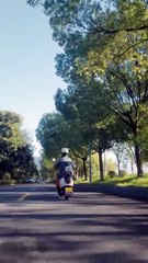 On the day of the end of the blind date, she picked up a man who was unconscious and seriously injured, and went home to raise a man, with a handsome face and a good figure, and eight-pack abs, and raised her every day, but found that he looked exactly li