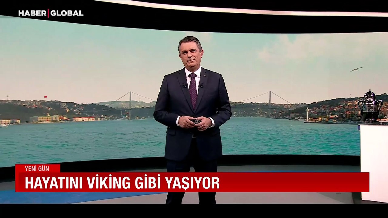 Hayatını Viking gibi yaşıyor: Bosna Hersekli işçi geçimini balta üreterek sağlıyor