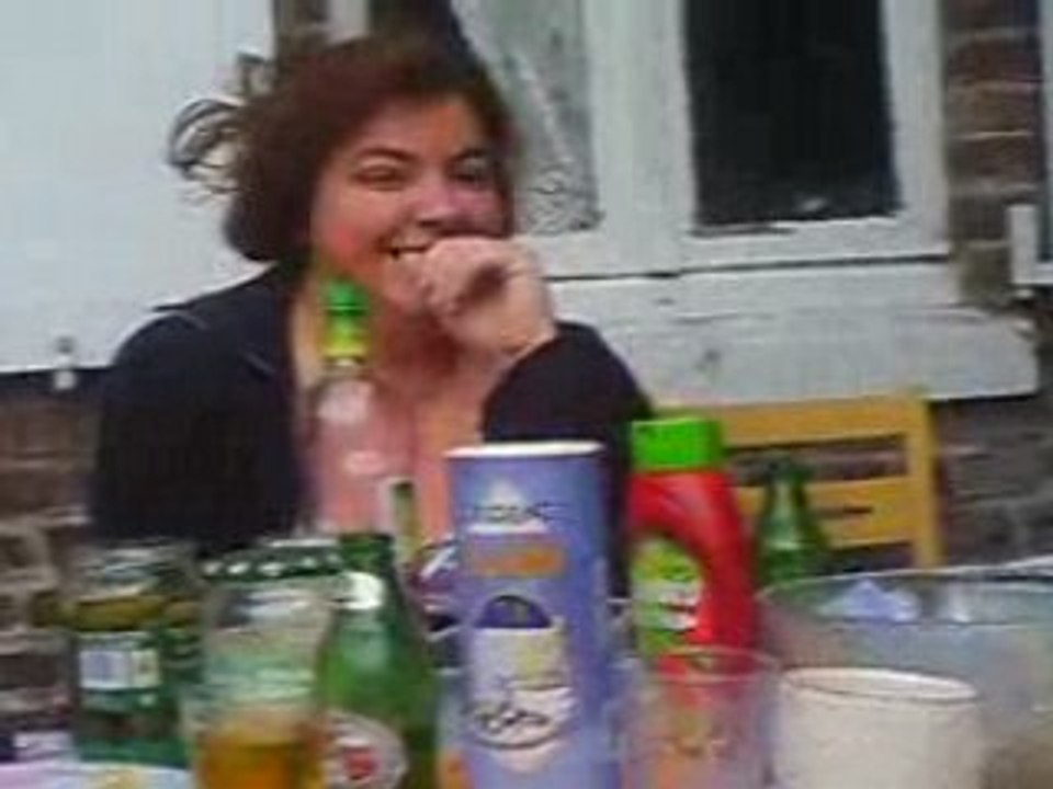 emilie au barbecue
