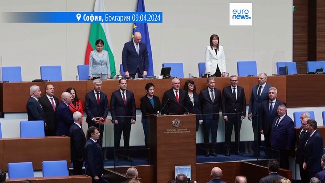 Правительство Болгарии объявило об отставке на фоне протестов и кризиса доверия