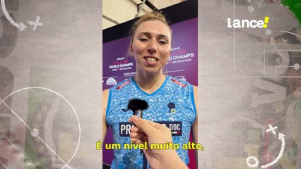 Sarah Fahr analisa vôlei brasileiro e revela ser fã de Adenizia