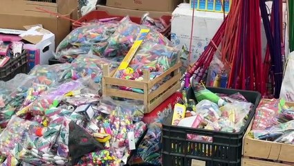 Autoridades decomisan pirotecnia clandestina en el centro de Villahermosa, Tabasco, tras operativo