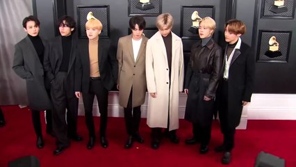 Billie Eilish Honors Taylor Hawkins With Grammys Performance & Lady Gaga Pays Tribute To Her Dear Friend Tony Bennett