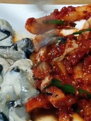 Hamzy Realsound ASMR Mukbang - Bossam & Oysters Korean Pork Wrap #ASMR #Mukbang