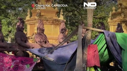 Afflux de familles déplacées au camp de Chong Kal, sur fond de conflit Cambodge-Thaïlande