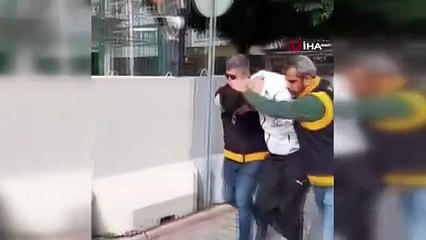 Adana’da eski sevgilisinin çalıştığı kafenin önüne otomatik tüfekle ateş açtı