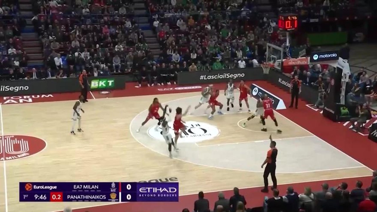 L'Olimpia Milano infiamma il Forum e batte il Panathinaikos così