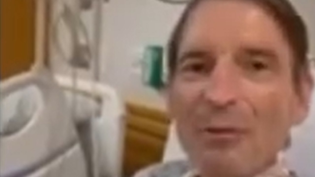 Bernie Kosar reveals he's back in the hospital with a scary setback