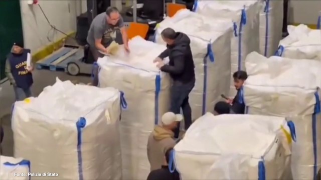 Maxi sequestro di cocaina al porto di Civitavecchia