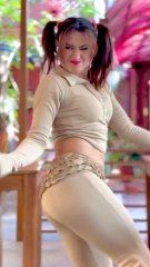 L'art de la mode. Regardez jusqu'à la fin. Mouvements de danse parfaits. #maniac #honeysingh #trending #reels @viralInterpretation