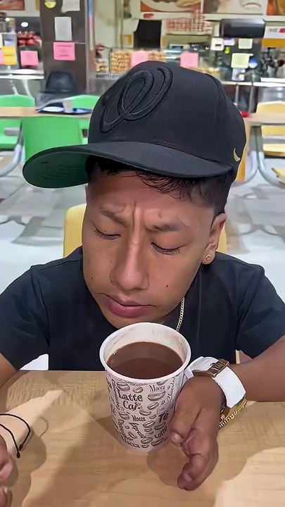 Digame-d-enfrente🤣😂