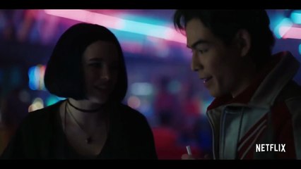 Brenton Thwaites 'TITANS' Interview | Hollywoodlife