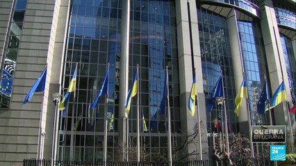 La UE acuerda congelar indefinidamente los activos rusos congelados