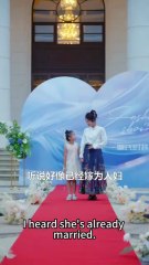 《恨明月高懸獨不照我》（下）她為了他和家人鬧掰，卻換來他摟著懷孕的白月光產檢，滿腔愛意熄滅殆盡，她毫不猶豫回歸豪門嫁給門當戶對的京圈太子爺，再見面渣男以為她來求復合，怎料她亮出紅彤彤的結婚證宣判他的死刑！