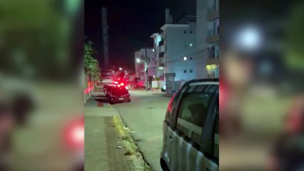 VÍDEO: Manobra brusca revela furto de moto e termina em perseguição e tiros em Florianópolis