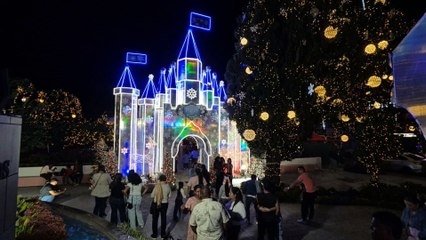 Luces, tradición y encanto: así luce el Parque Central de Boquete en Navidad