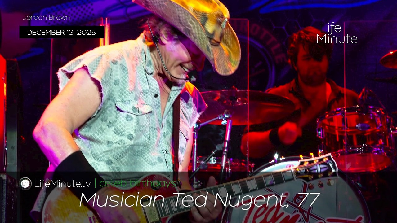 Dick Van Dyke Turns 100, Jamie Foxx is 58, Taylor Swift Celebrates 36 and Other Celebs Birthdays This Weekend