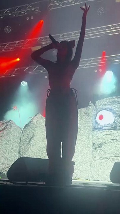 Agar Agar  Music Show Performance in Cabaret Frappé  #music #show #france #musicvideo  (72)