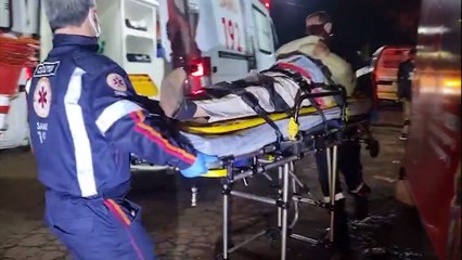 Idoso é socorrido após bater a cabeça em trailer de lanches no Jardim Colonial