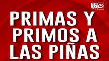 Primas y primos a las piñas