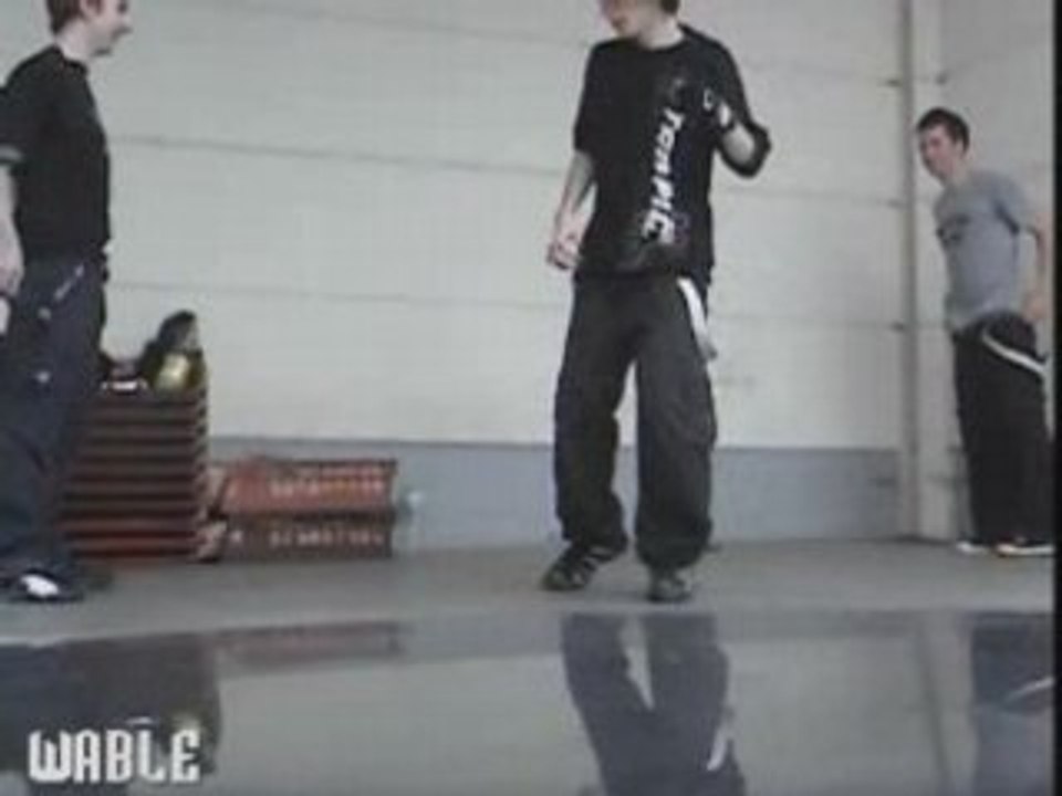 Melbourne Shuffle (S14)