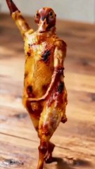 Crazy! Roasted duck’s weird dance surprises all