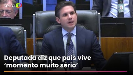 Câmara dos Deputados rejeita cassação do mandato de Carla Zambelli e matéria é arquivada