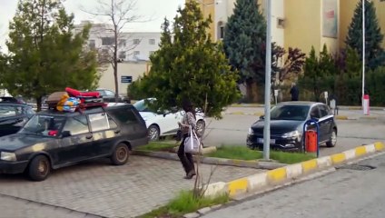 مسلسل المدينة البعيدة الحلقة 21 مترجم