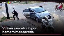 Criminoso com máscara do 'Pânico' mata homem a tiros em conveniência no MS