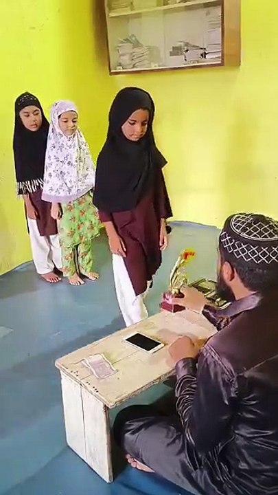 Beti_to_khuda_ki_rahmat_hai_✅#shorts_#islamic_#motivation_#viralvideo_#trending_#viral_#shortvideo(360p)