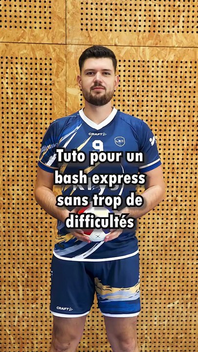 Cette action a été realisée par un professionnel, s'il vous plaît ne refaites pas ça chez vous. #handball