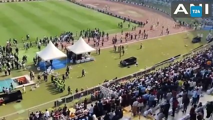 Messi sahada 20 dakika kaldı; Hint taraftarlar ortalığı birbirine kattı