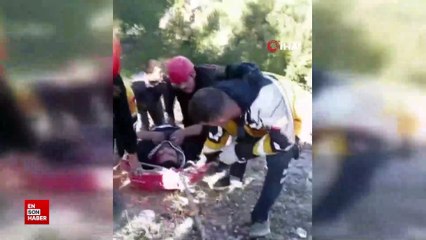 Kahramanmaraş'ta kamyon uçuruma yuvarlandı, sıkışan sürücü kurtarıldı