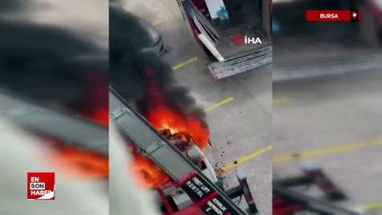 Bursa'da lüks bir sitede yapılan taşınma sırasında 6. kattaki dairenin balkonuna eşya çıkaran vincin takılı old