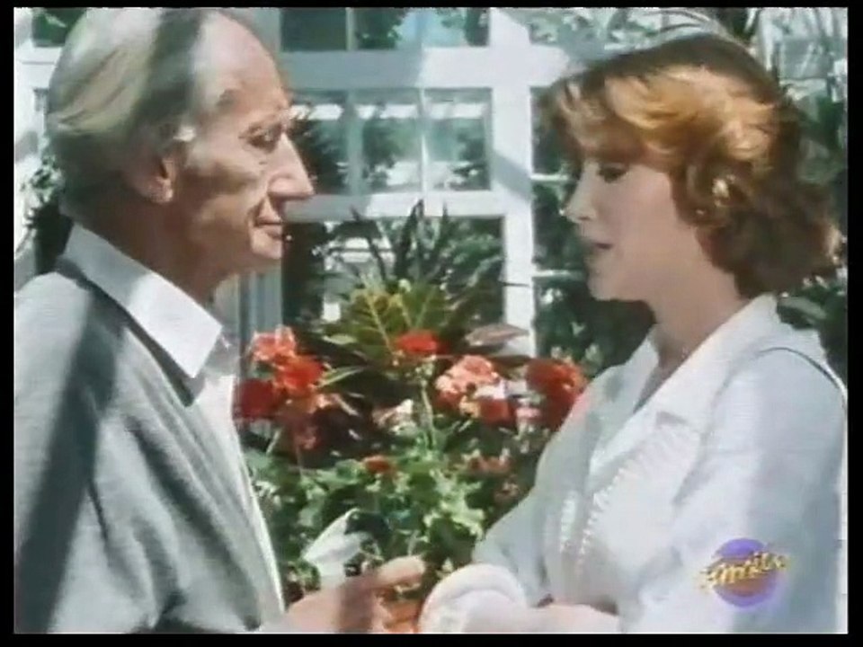 CATS Eyes S01E12 - Blue for Danger