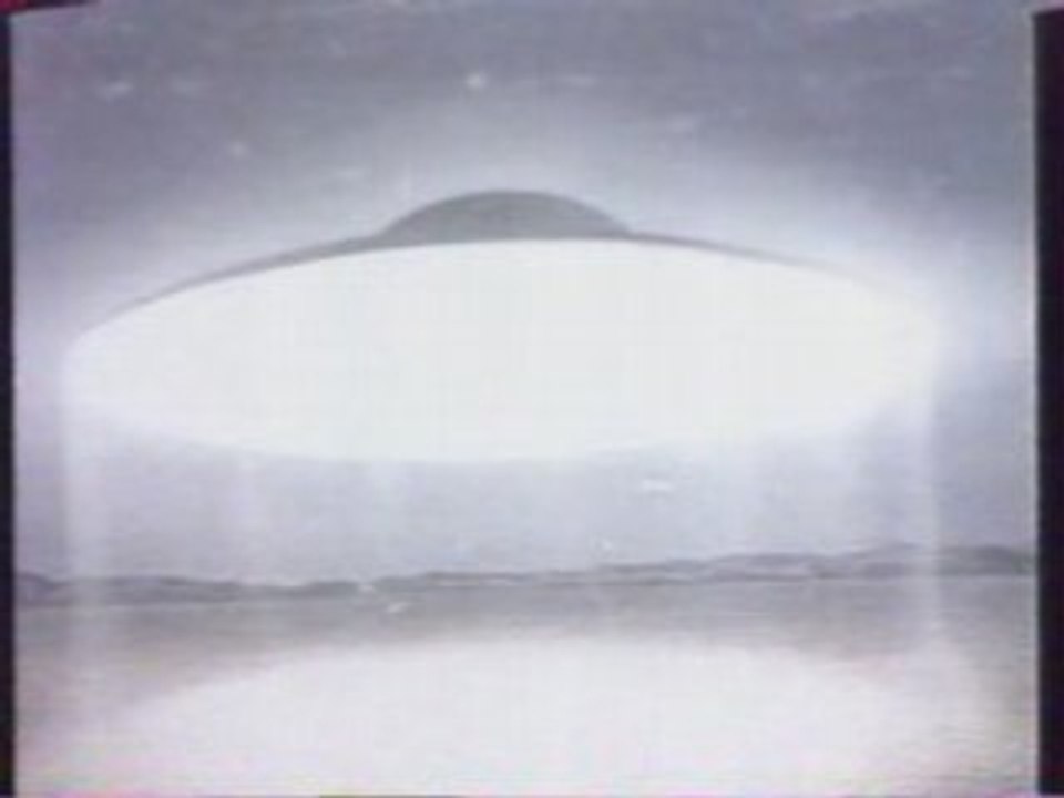 Visiteurs extraterrestres -  3 de 4