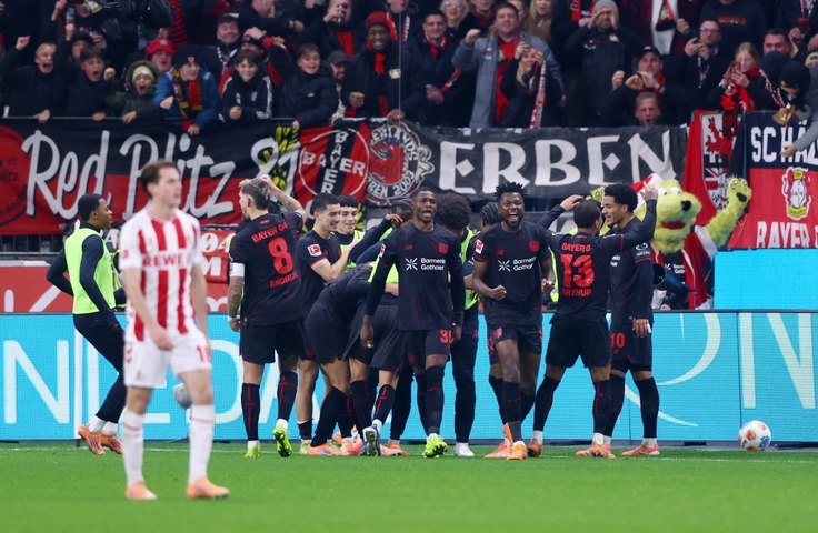 Bundesliga : Grâce à un coup du scorpion de Martin Terrier, le Bayer Leverkusen domine Cologne ! (vidéo)