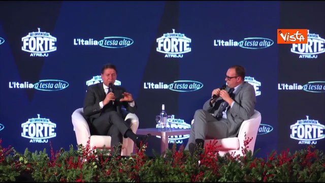Guerra Ucraina, Conte: Su invio armi noi coerenti, Lega dice no e poi vota sì