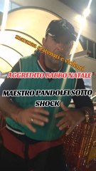 BABBO NATALE AGGREDITO DAI GAGGI MARANZA MAESTRO PANDOLFI SOTTOSHOCK
