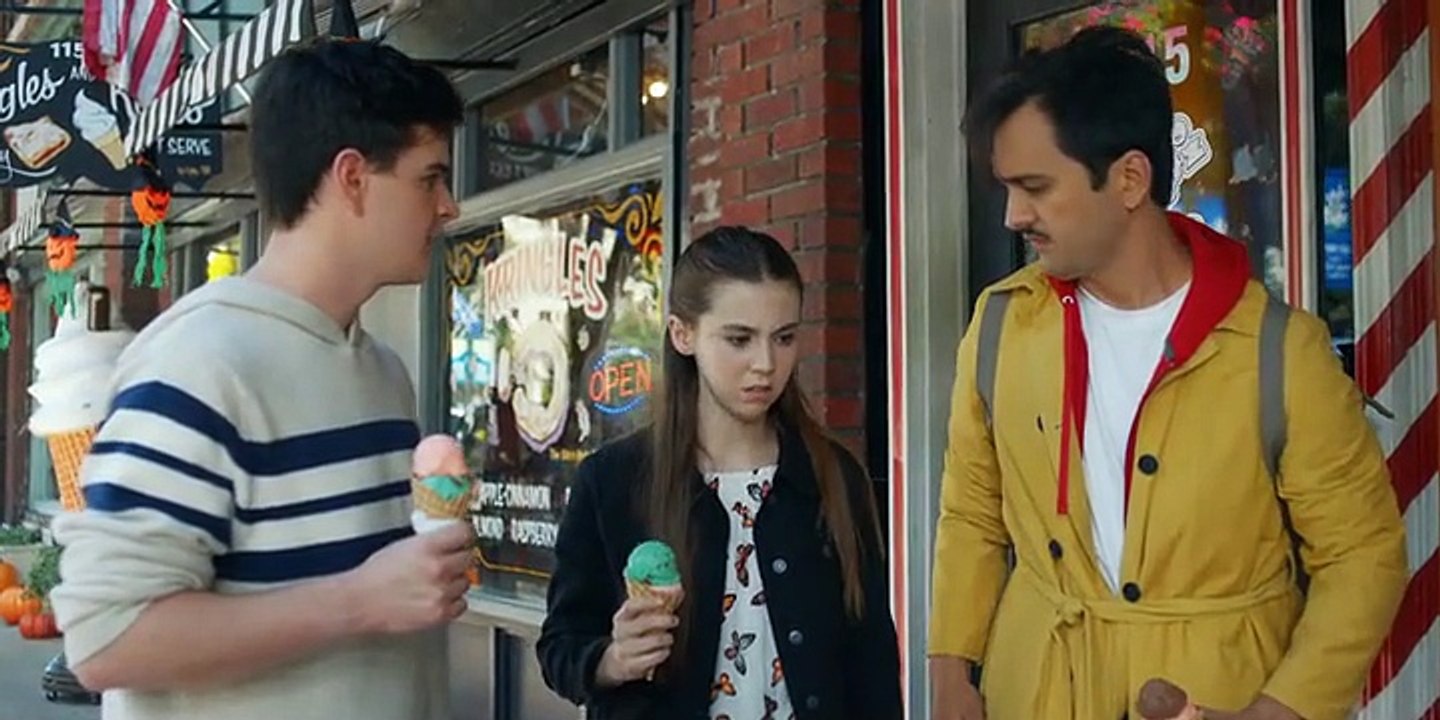 Movie Magic 2.0 Magician Raincoat
