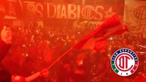 Afición de Toluca se reúne en el Estadio Nemesio Diez para cantarle a su equipo rumbo a la final con Tigres