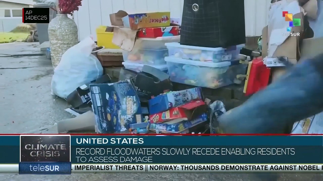 United States: Record floodwaters slowly recede enabling residents to assess damage