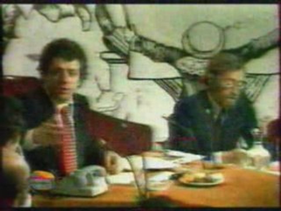 Le Petit Rapporteur - Chanson Mlle Angele