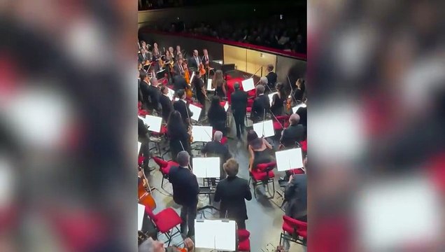Il Maestro non si ferma: Riccardo Chailly torna alla Scala tre giorni dopo il malore