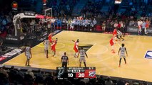 Williams snaps a steal from Castle