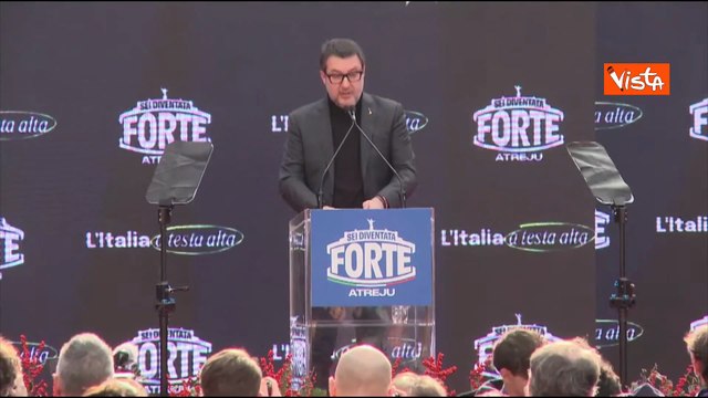 Salvini sul palco di Atreju: Oggi compleanno mia figlia, ne approfitto per farle gli auguri